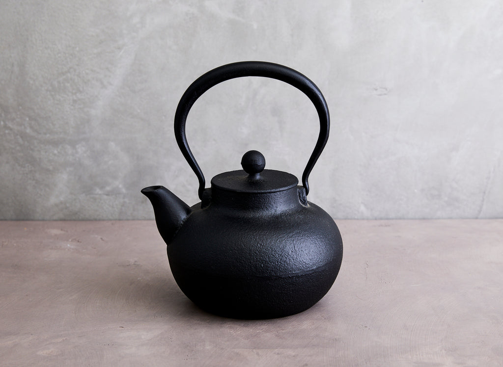Ogasawara Iron Kettle